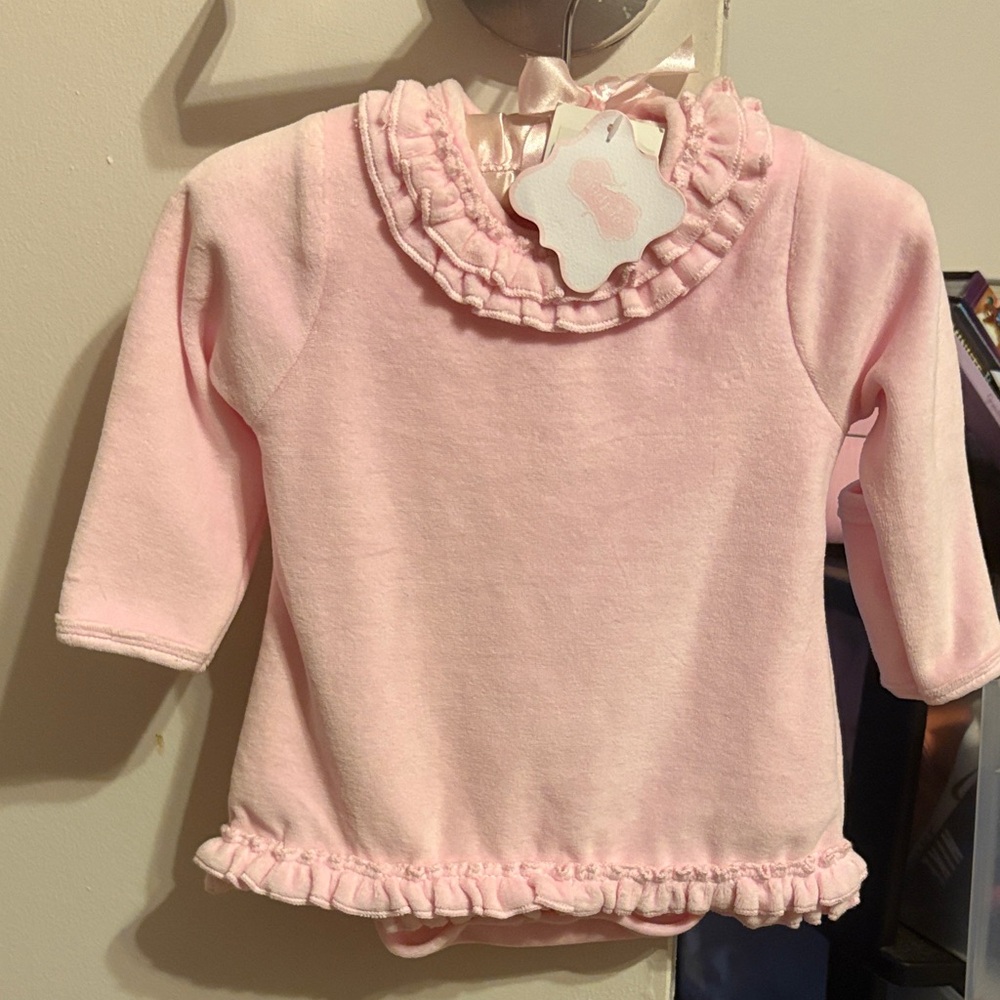 Mud Pie Pink Long Sleeve Ruffled velvet all in one dress/onsie pink 3-6 months